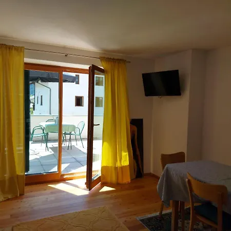 Apartment Haus18.3 Sluderno